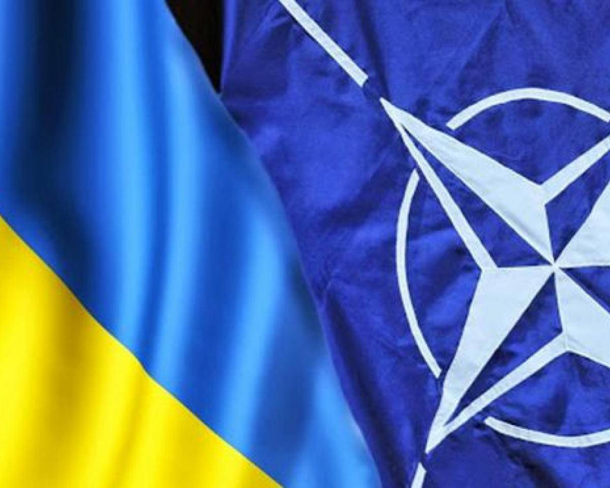 Украина-НАТО: шаг вперёд и два назад