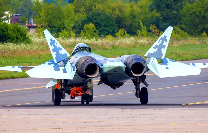 Начало поставок Су-57Э за рубеж разрушит монополию F-35