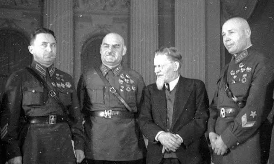 Почему  маршал Кулик заслужил презрение главкома Сталина?