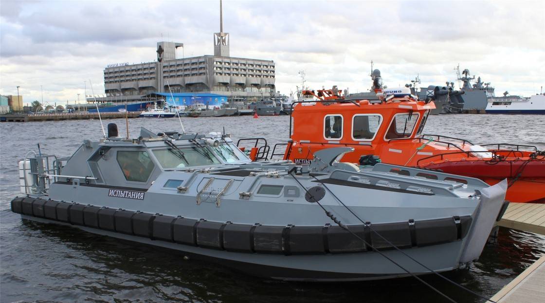 Защищен и вооружен до зубов: для ВМФ РФ создадут новый бронированный катер