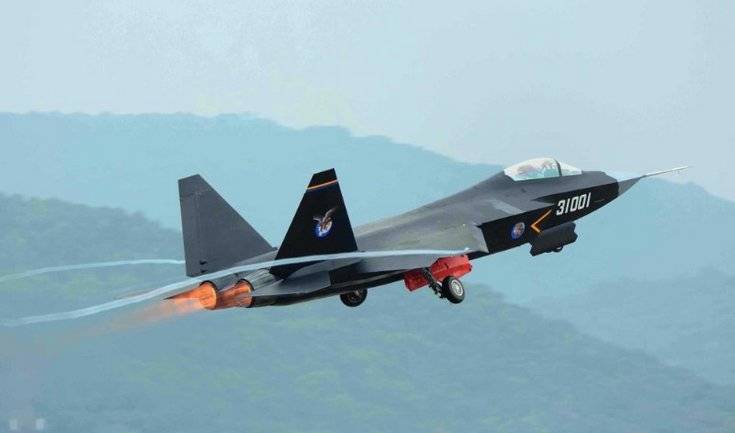 Китайская копия F-35 не устоит в бою перед русским Су-57