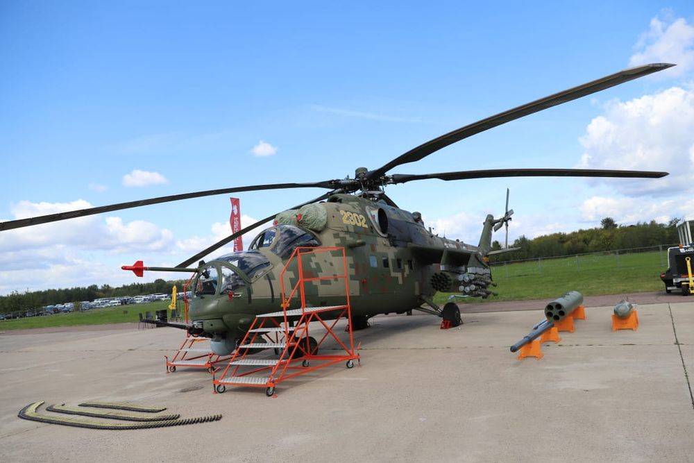 Появилось видео испытательных полетов вертолета Ми-35П
