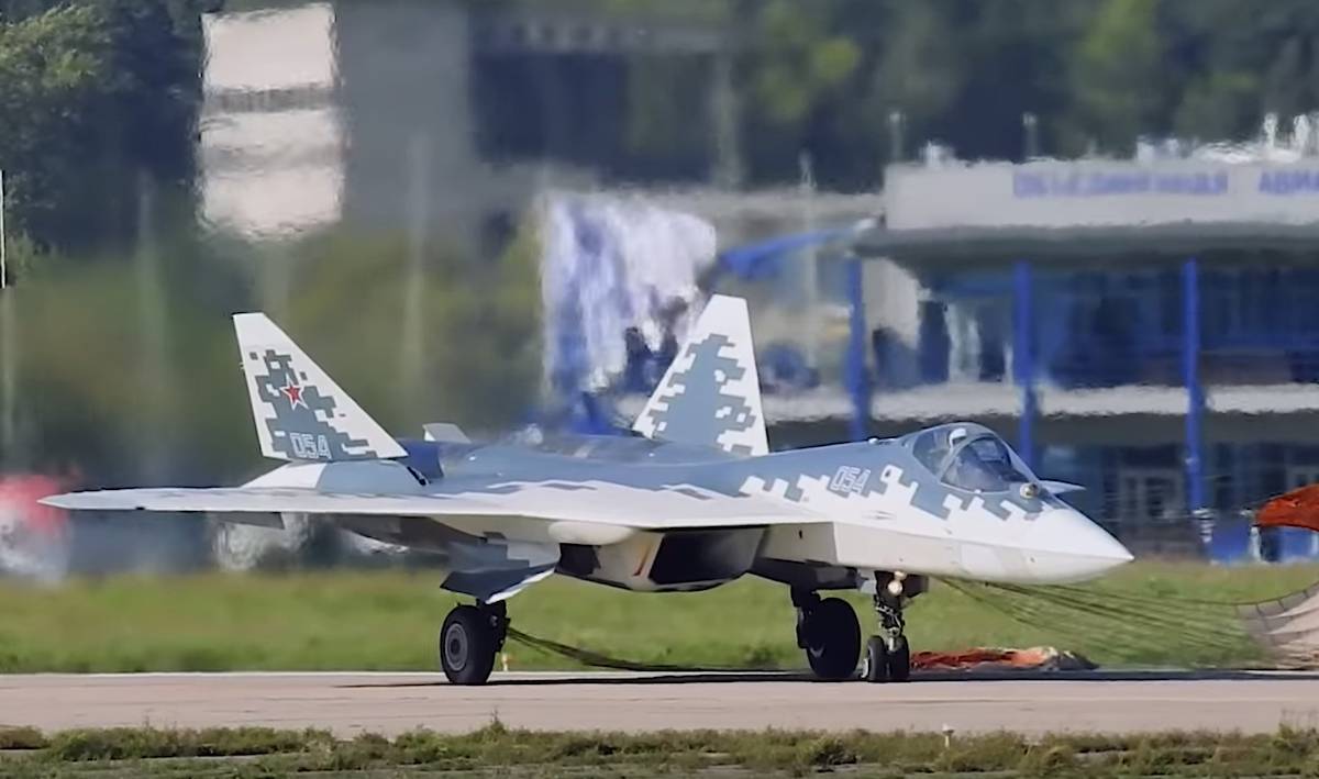 Противник не поймет, как его сбили: Запад и Китай напрасно критикуют Су-57