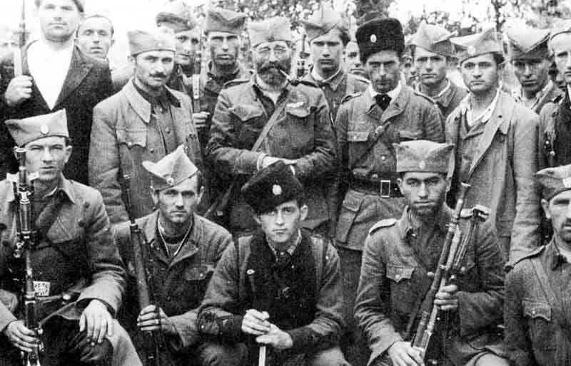 Как сербские четники ударили в спину Русскому корпусу