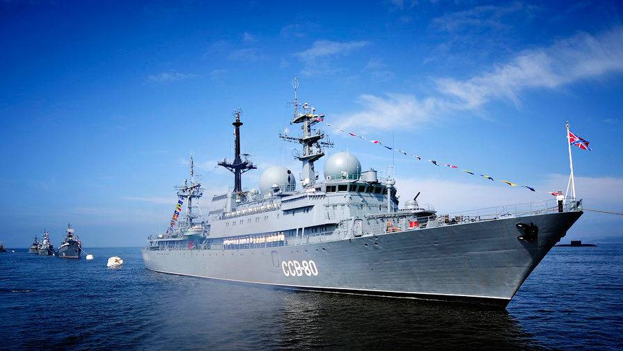 Норвегия намерена топить российские траулеры и корабли-разведчики