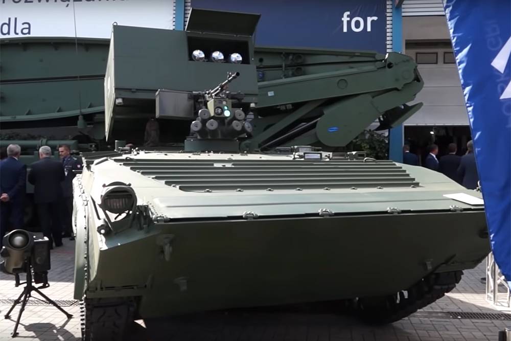 Нового "убийцу танков" на базе БМП-1 представили в Польше