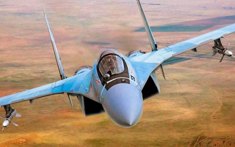«Пора менять наш «мусор» F-16»: турки оценили захватывающий полет Су-35
