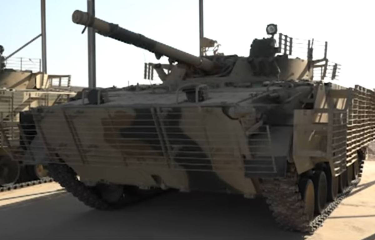 В одном строю: БМП-3 будут служить вместе с танками Abrams в Ираке