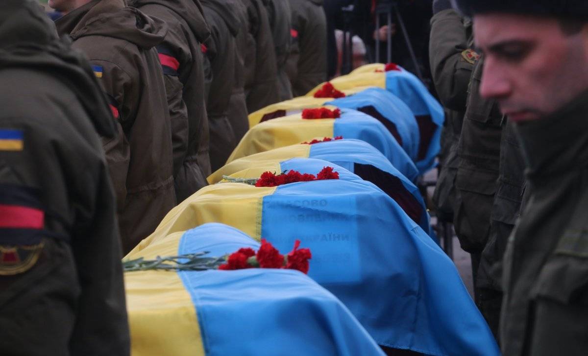 Солдат ВСУ готовят к смерти для прикрытия Нацгвардии Украины на Донбассе