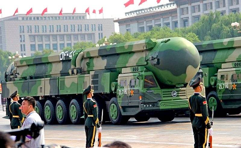 Военный парад в Пекине покончит с СНВ-3 навсегда