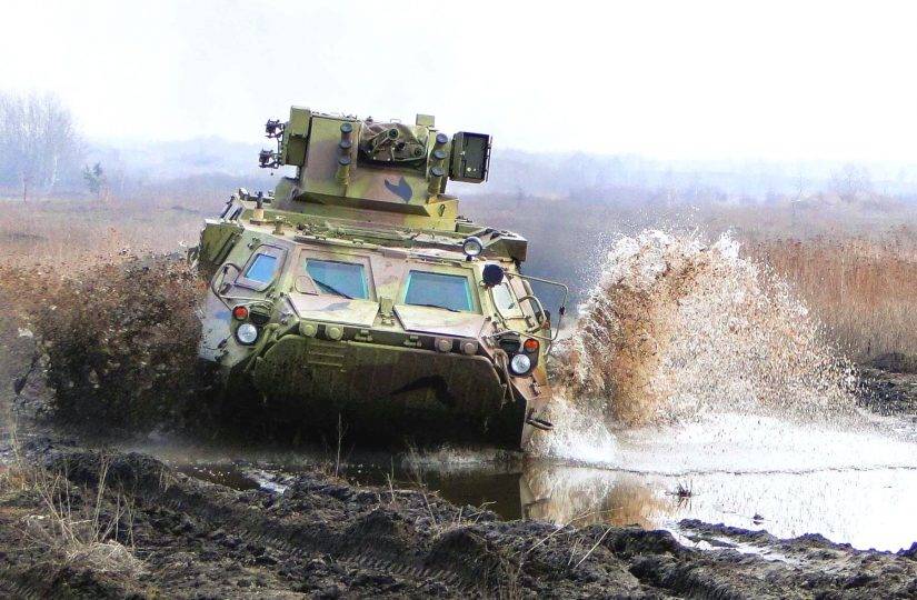 Армия Украины недополучила 48 бронетранспортеров из-за проблем со сталью