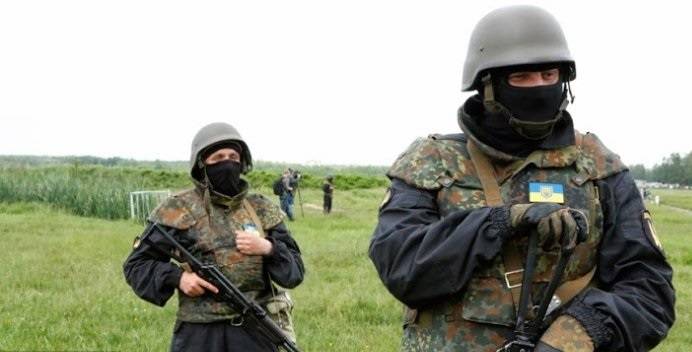 Нацбатальоны вывозят оружие из Донбасса и идут на Киев
