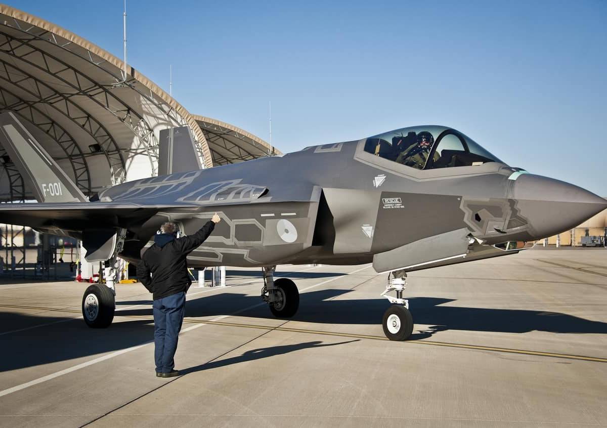 Нидерланды создают третью эскадрилью истребителей F-35