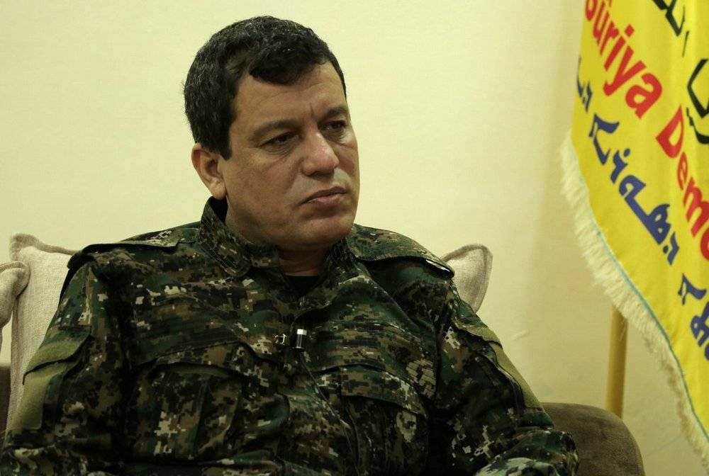 Командир курдов предложил американцам уйти, уступив место России