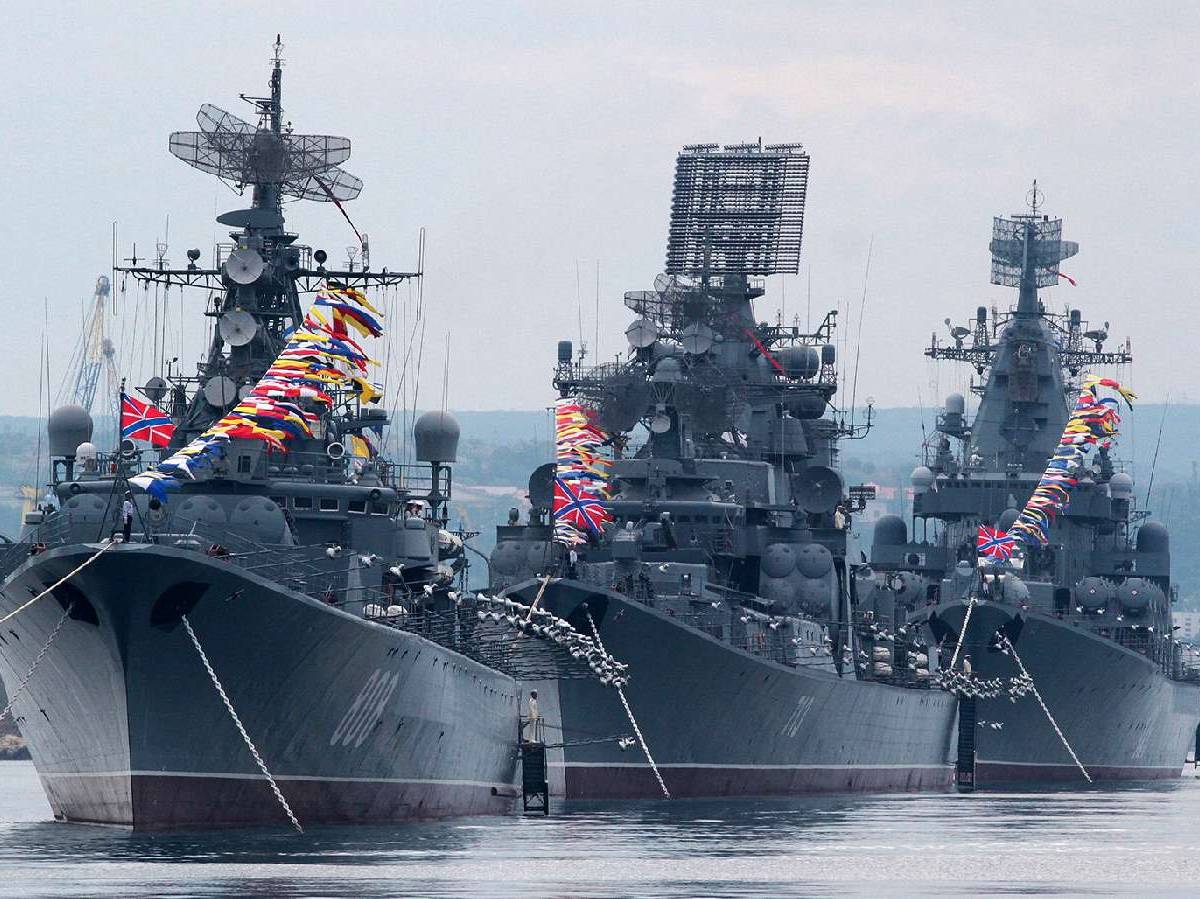 Полностью перекрыть Черное море: РФ не поддастся на провокации США