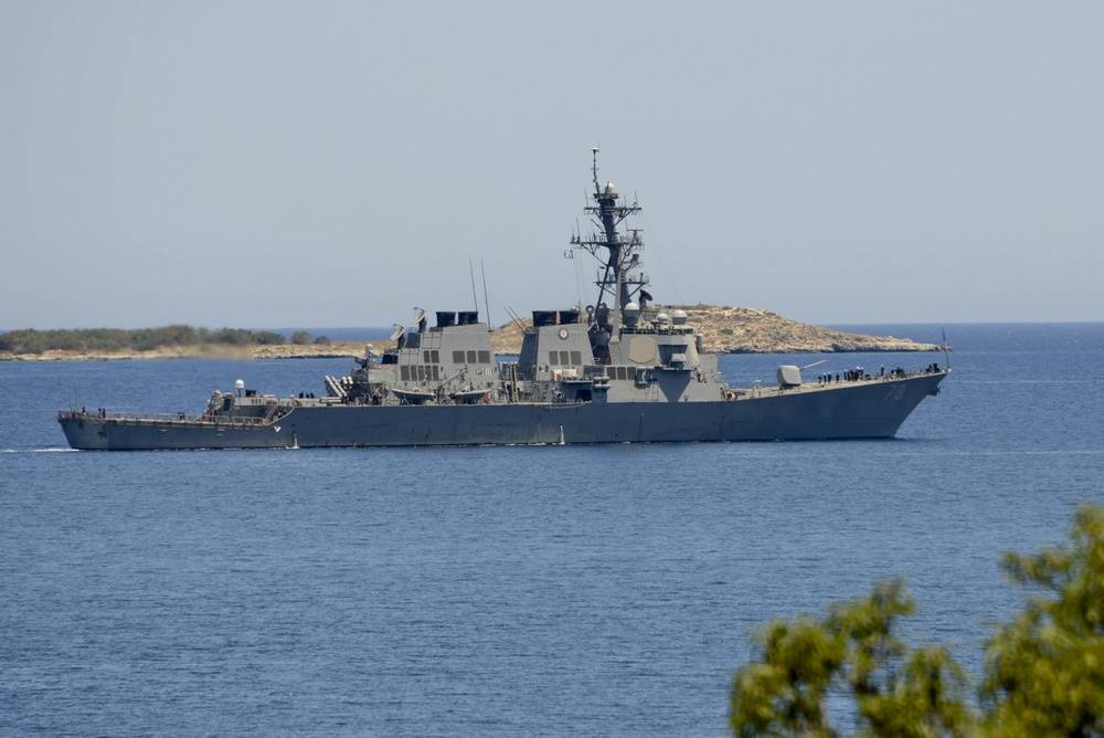 Стали известны цели американского эсминца в Черном море