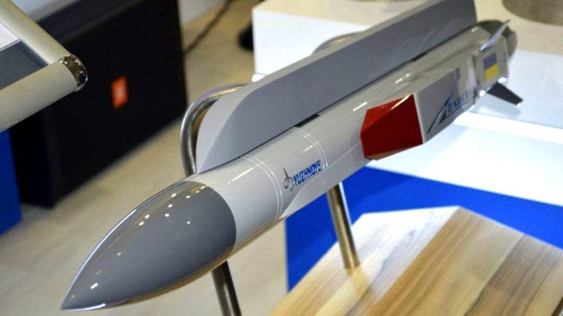 "Молния" против России: Украина напрасно возродила советскую ракету Х-31