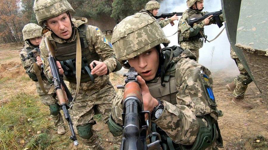 «Отжали» БМП и расстреляли блокпост: боевики «Азова» наказали ВСУ в Золотом