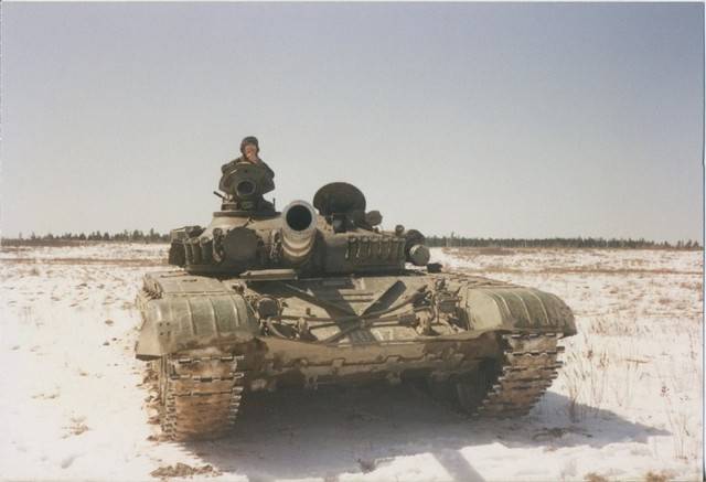 Подробности испытаний Т-72М1 в Канаде: 4 выстрела с 300 метров и 1 пробитие