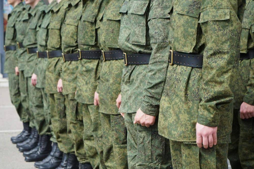 Кремль не стал реагировать на расстрел солдатом сослуживцев