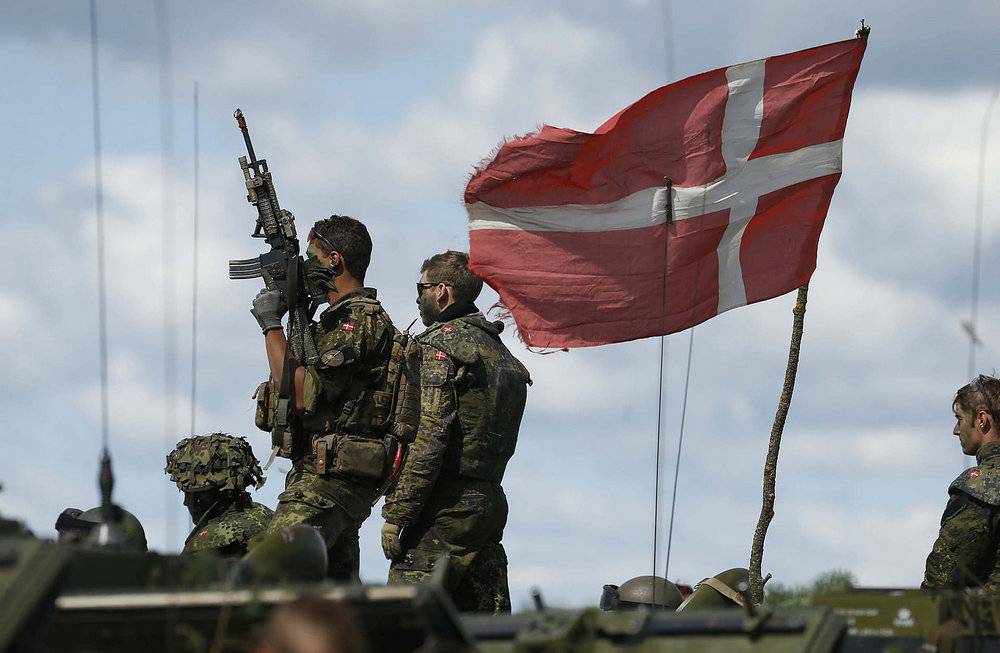 Военнослужащие НАТО в Прибалтике жалуются на издевательства русских