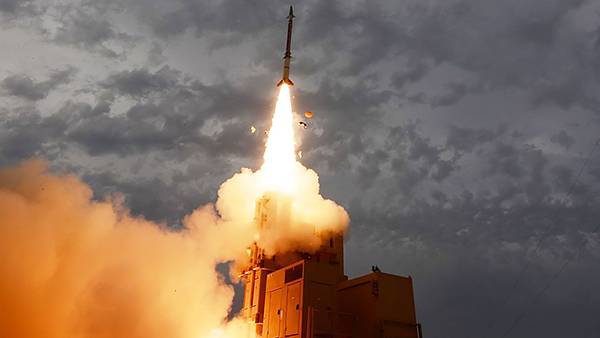 BI рассказал о рисках Запада при получении Россией ракеты "Праща Давида"