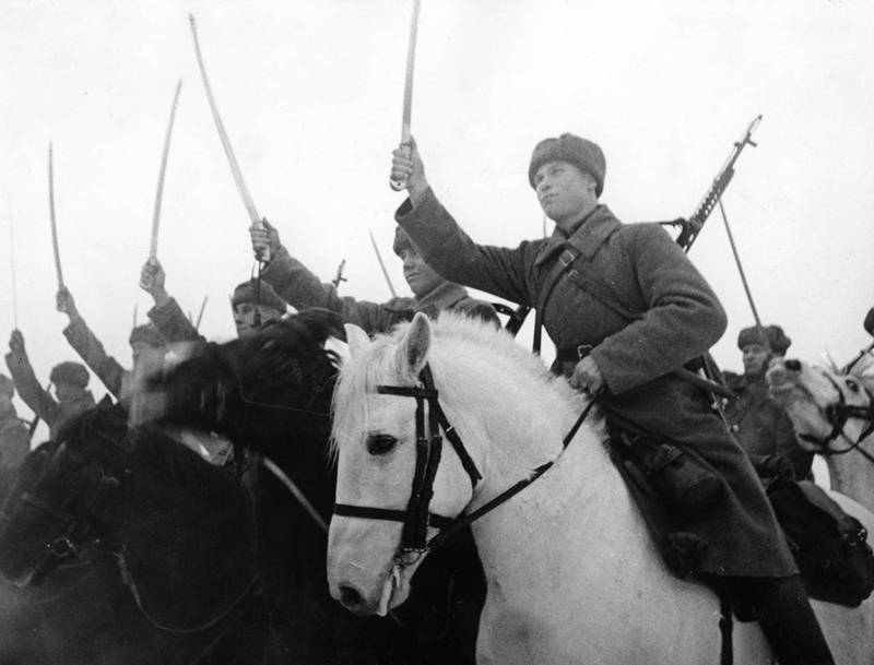 Как кавалеристы РККА наводили ужас на гитлеровцев под Москвой