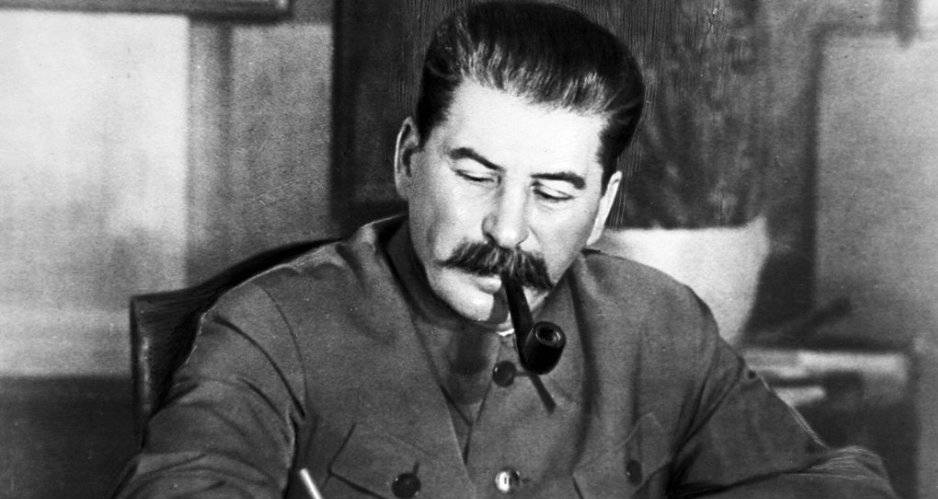 Почему Сталин сказал: «У вас, военных, все не как у людей»?