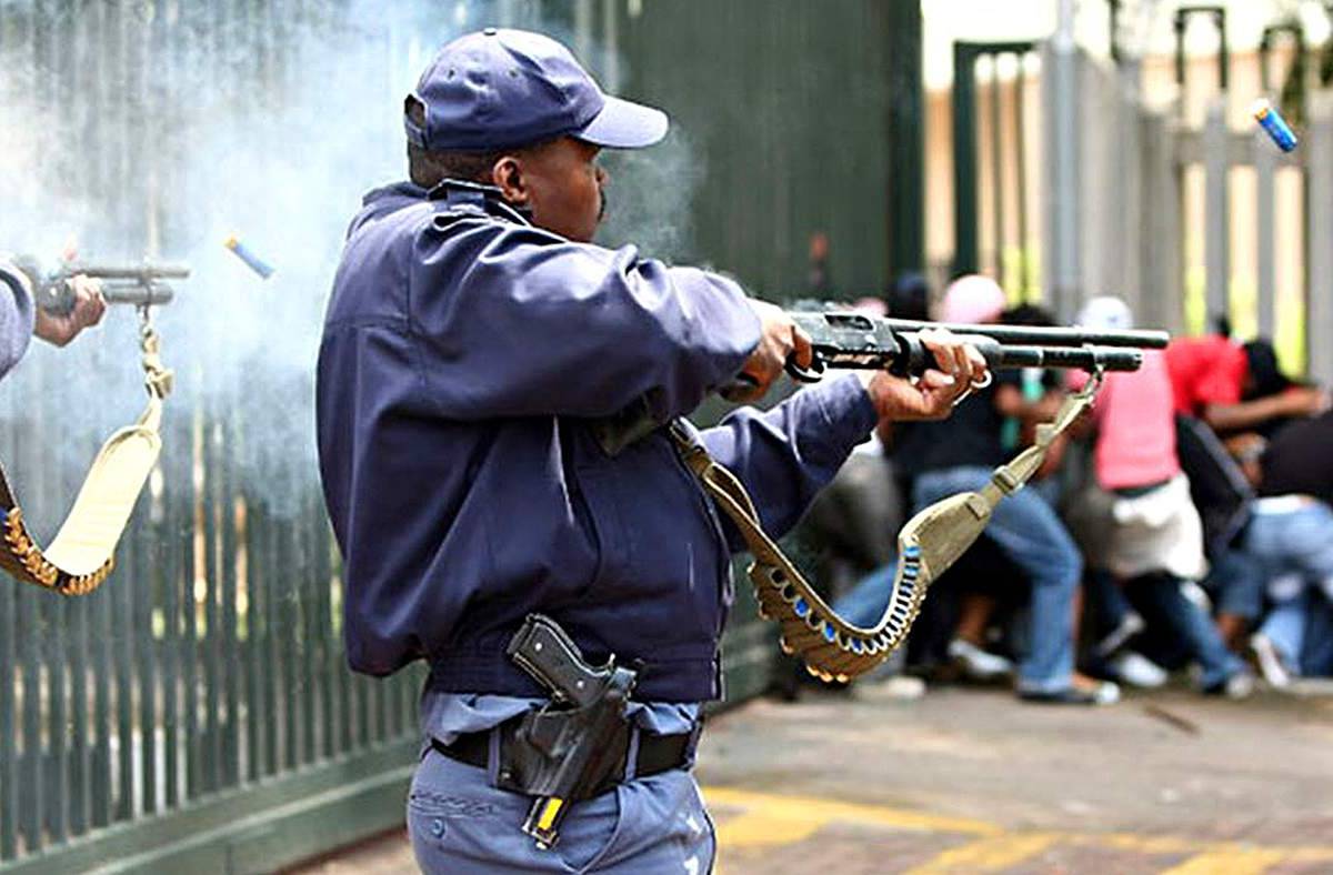 Африканские страсти: кто продавал оружие ЮАР?