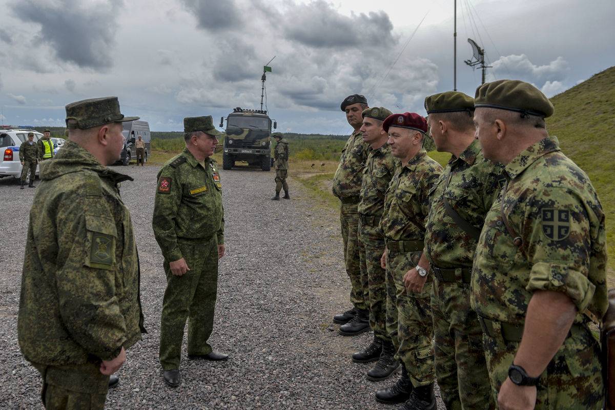 Военные учения Сербии и России будут проходить каждый год