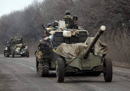 ВСУ стягивают тяжелую технику на Донбассе
