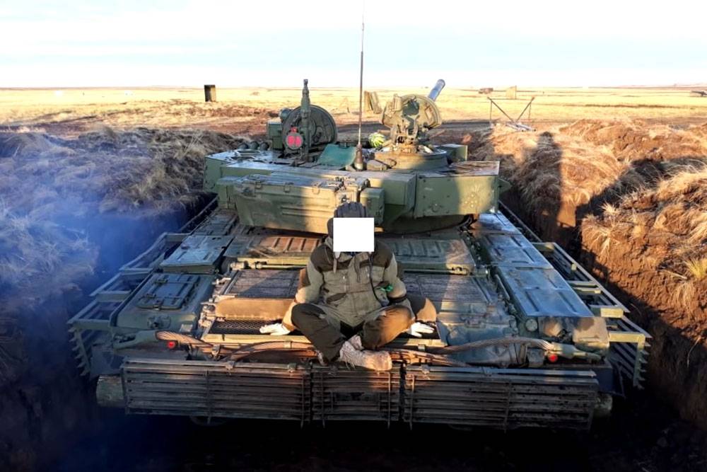 Повилось первое фото Т-72 с обновленным комплексом активной защиты "Арена"