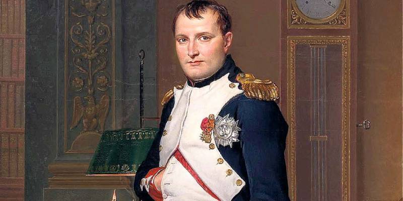 Наполеон на проигранных сражениях информационной войны