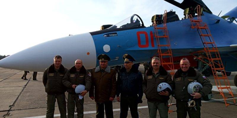 Боевые самолеты Су-30СМ: аттракцион невиданной щедрости