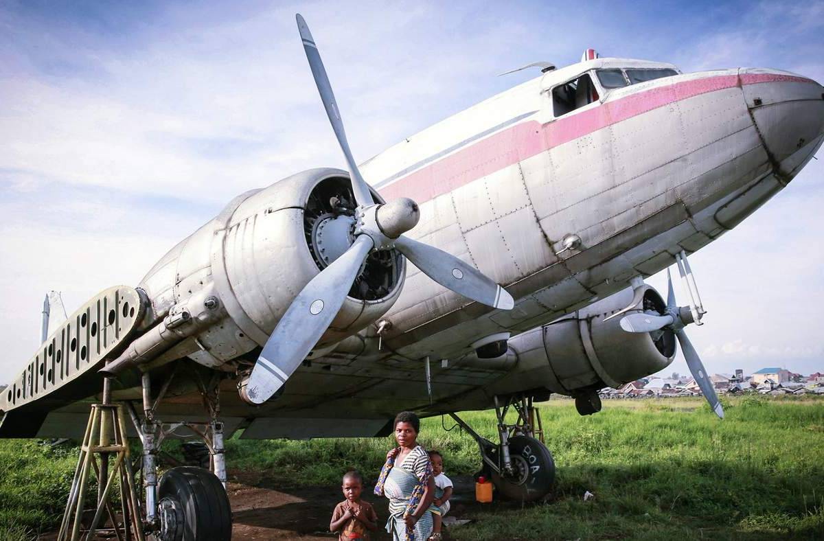 Но уже никогда над землёй не взлетать: судьба последнего самолёта "Дуглас"
