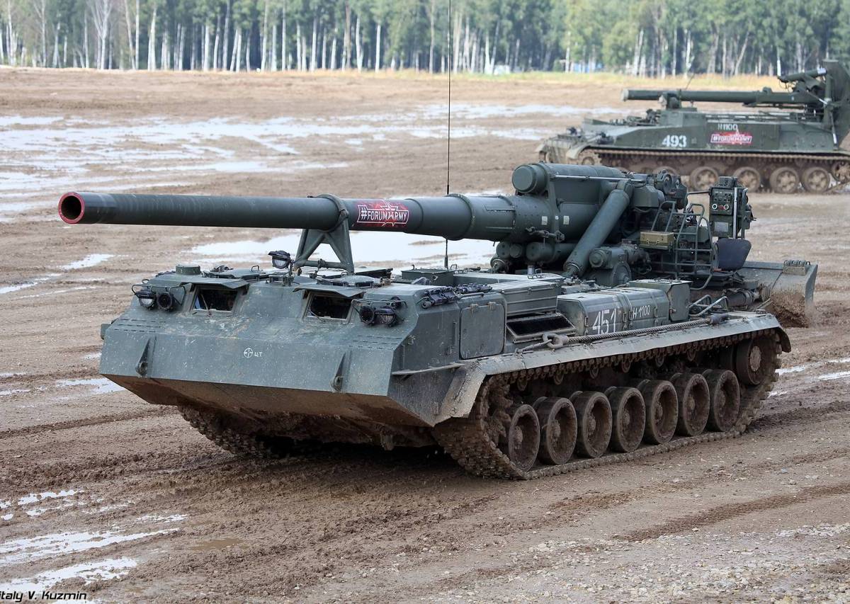 Мощнейшую российскую пушку «Малка» оборудуют беспилотниками типа «Орлан»