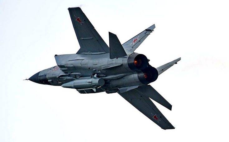 К ракетному барьеру: флотские МиГ-31 с «Кинжалами» закроют берега России