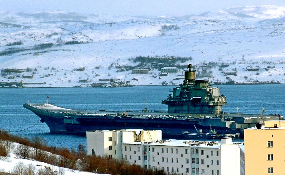 Ущерб от пожара на «Адмирале Кузнецове» почти достиг стоимости авианосца