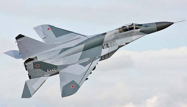 Упор на маневренный бой: МиГ-29 еще сможет потягаться с F-35
