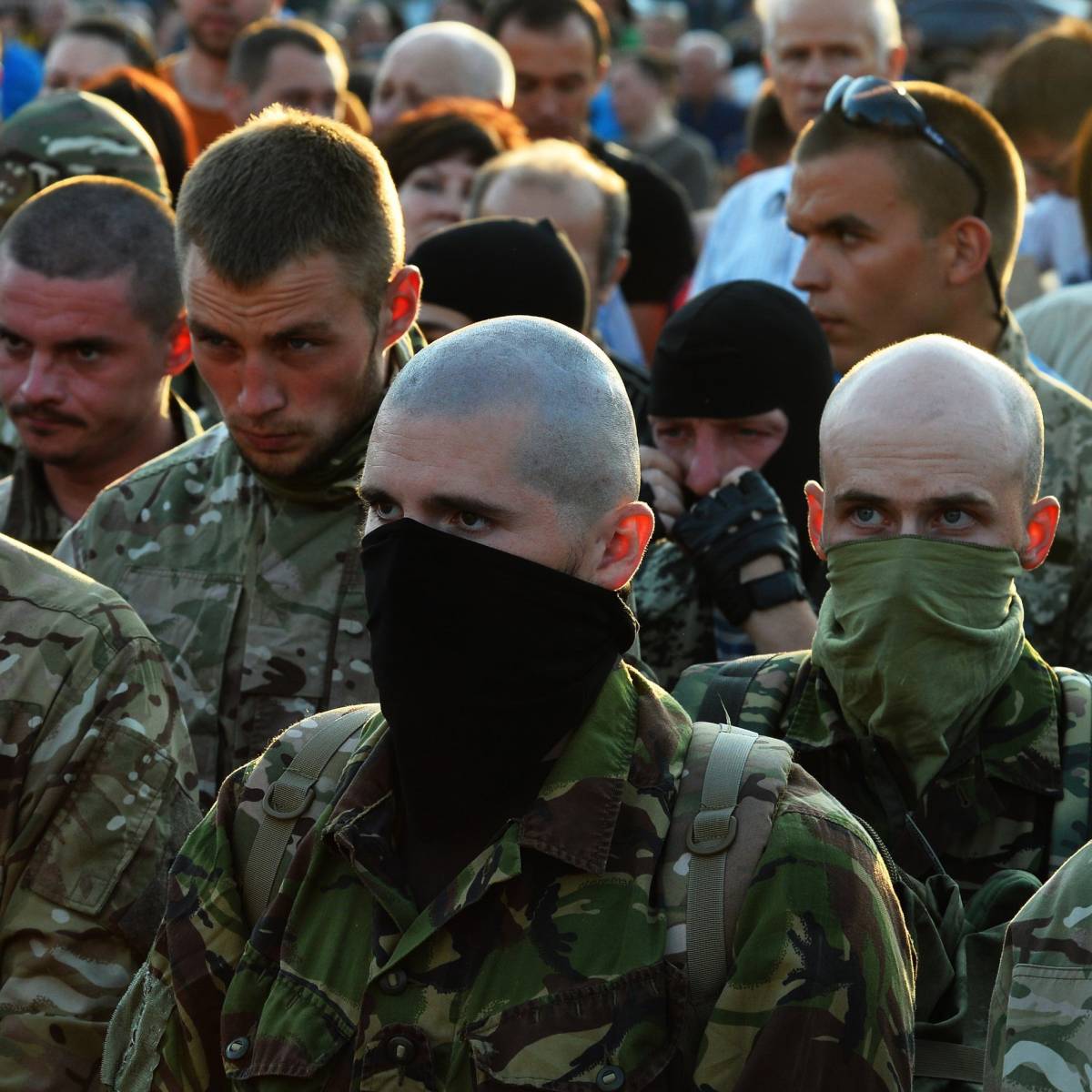 Украинские радикалы начали подготовку к убийствам солдат ВСУ на Донбассе