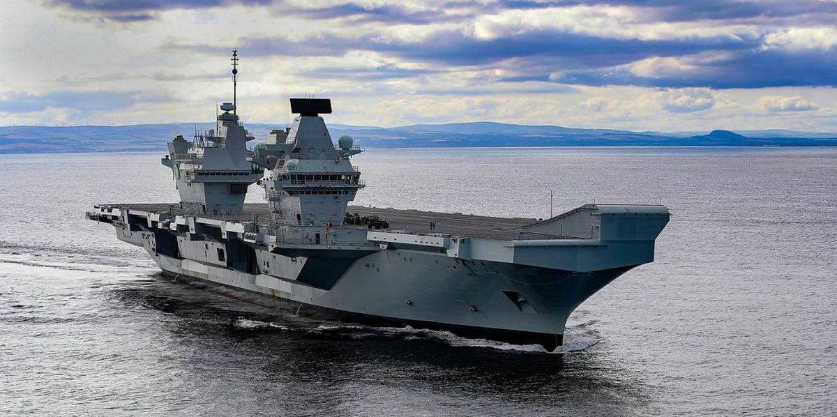 ВМС Великобритании получили второй авианосец