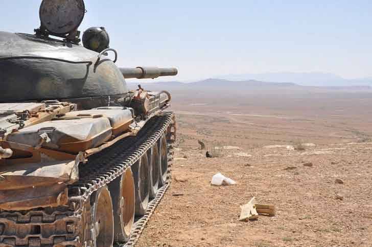 Сводка, Сирия: охота на главарей в Дейр-эз-Зоре, удар по танку САА в Идлибе