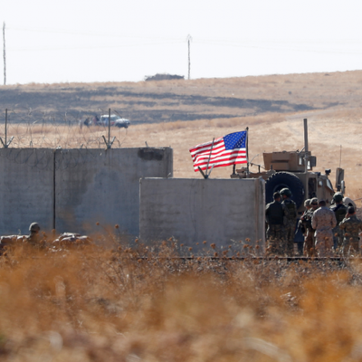 Бегство США с блокпостов в Сирии показало бессилие Вашингтона