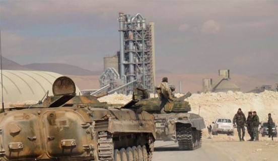 Напряженная ситуация в Алеппо: «дыры» в обороне стоили курдам танка и БМП