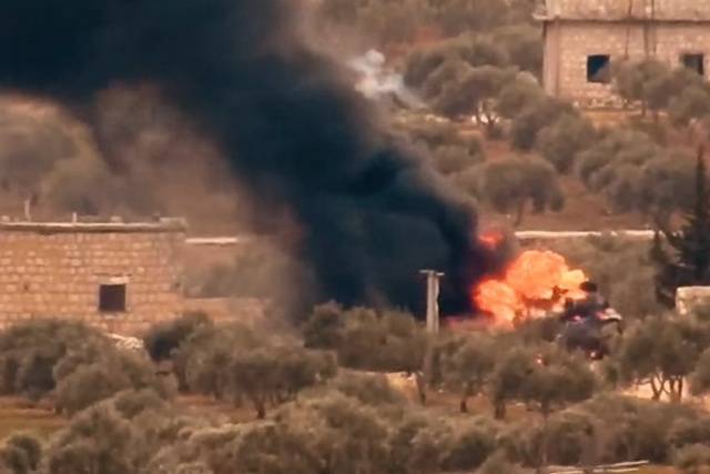 ПТУР "Корнет" превратил сирийский Т-55 в гигантский факел