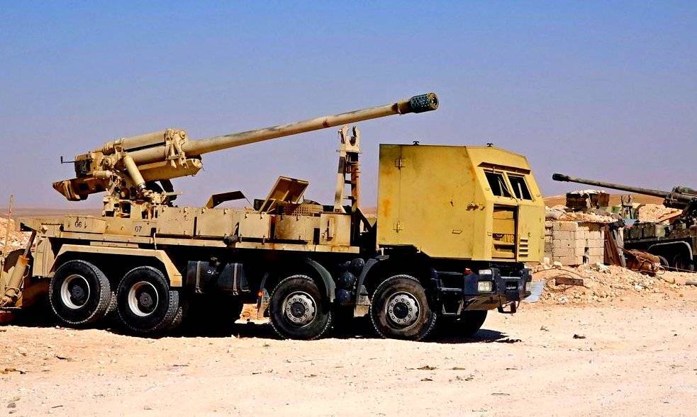 Сирийцы двинули против турецких Т-155 свои колесные САУ, бьющие на 44 км