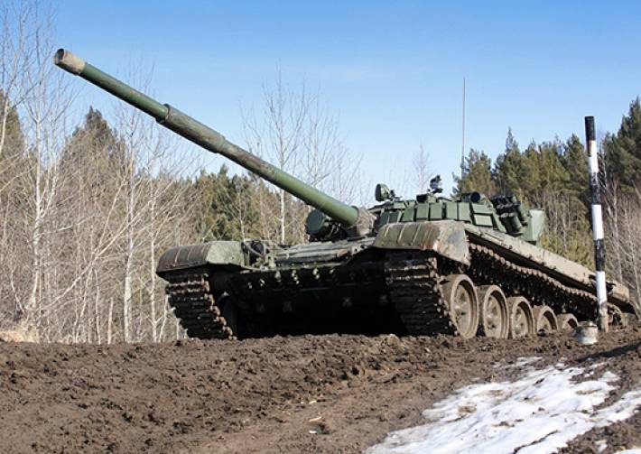 В России показали легендарный танк Т-72 после модернизации