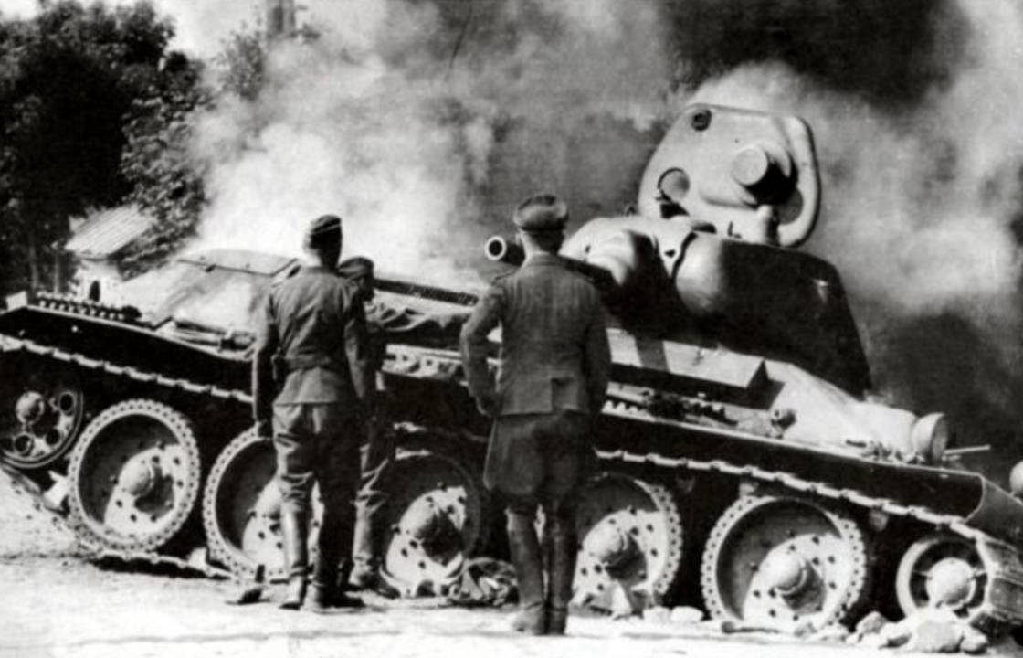 Танковый разгром: история сокрушительного поражения в битве за Дубно