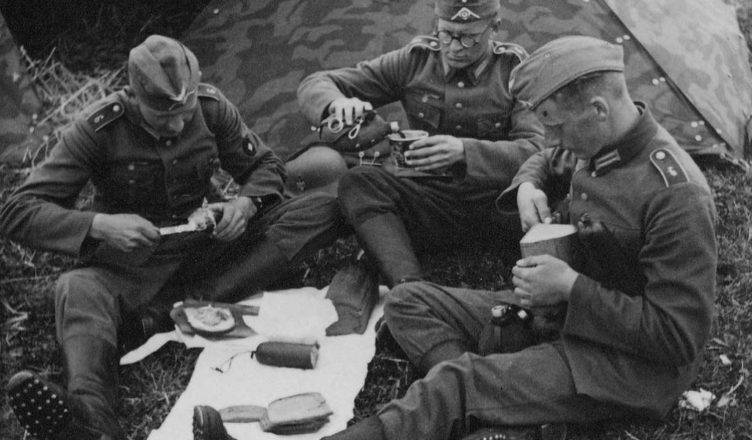 Как немцы относились к раненным Советским солдатам