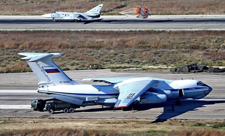 Массовая переброска: в Хмеймим прибыло 8 Ил-76, а также группа офицеров ПВО